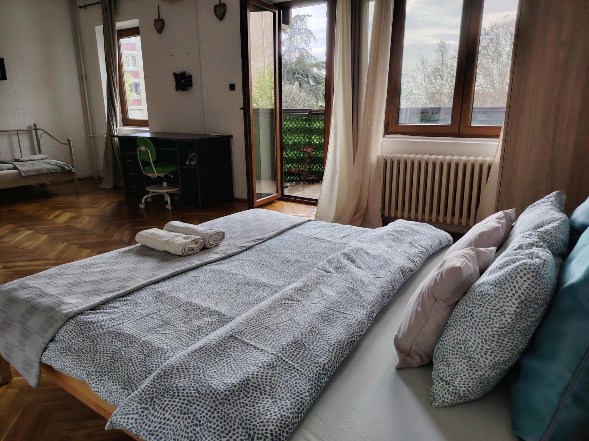 Green Land House Beograd Bagian luar foto